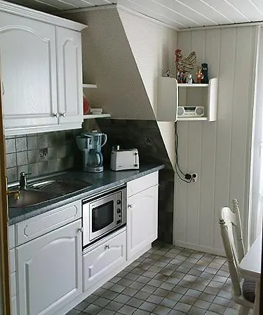 Apartment_emily
